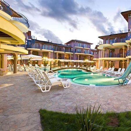 Azura Garden Apartments チェルノモレツ エクステリア 写真